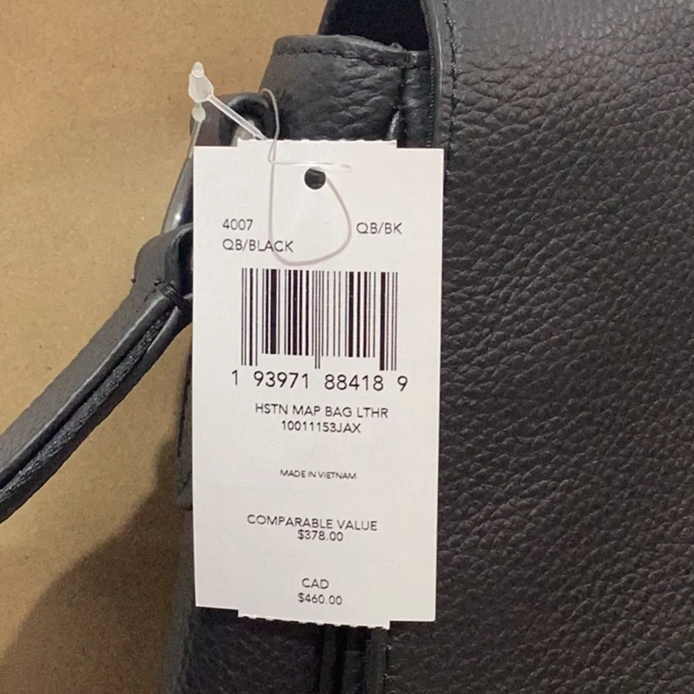 Coach Logo - embossed Men’s Leather Messenger Flap Crossbody Black